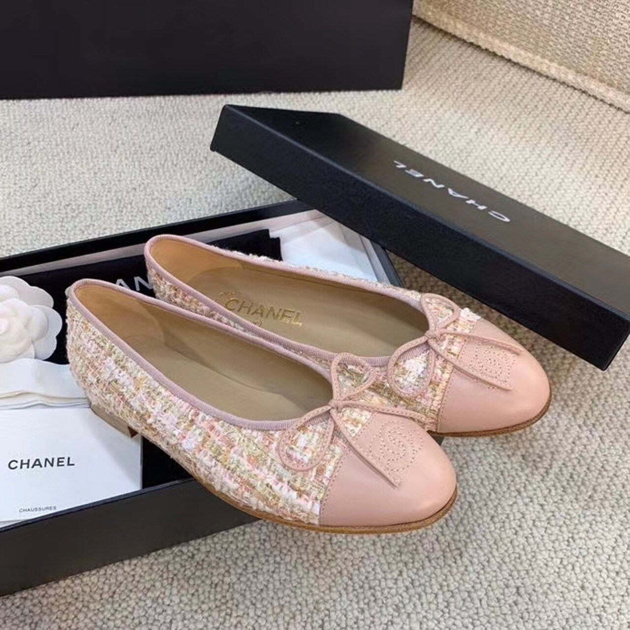 CHL LIGHT PINK BALLERINA FLATS TWEED AND GROSGRAIN