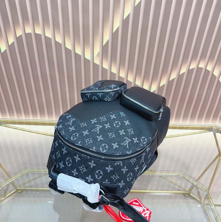 LUV BACKPACK MULTIPOCKET BLACK MONOGRAM DENIM AND TAURILLON LEATHER 42CM M45973