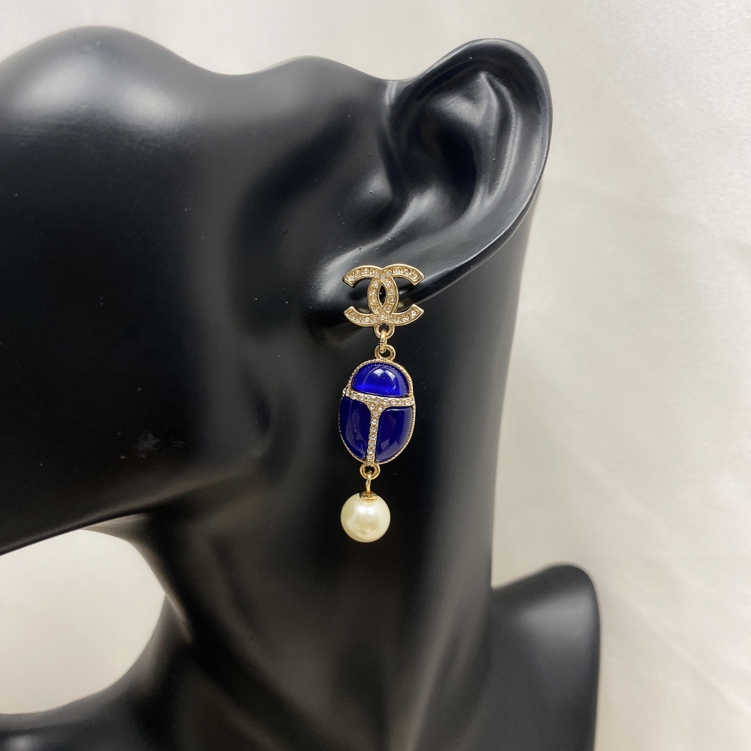 CC STRASS CRYSTAL BLUE EARRINGS