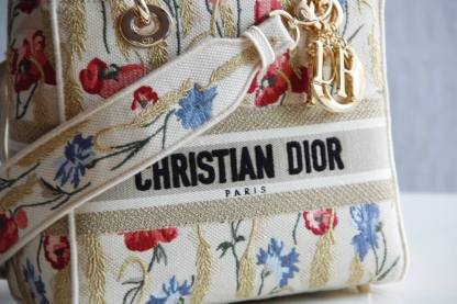 DO 44532 Lady D-Lite Reverse dirty white 24CM