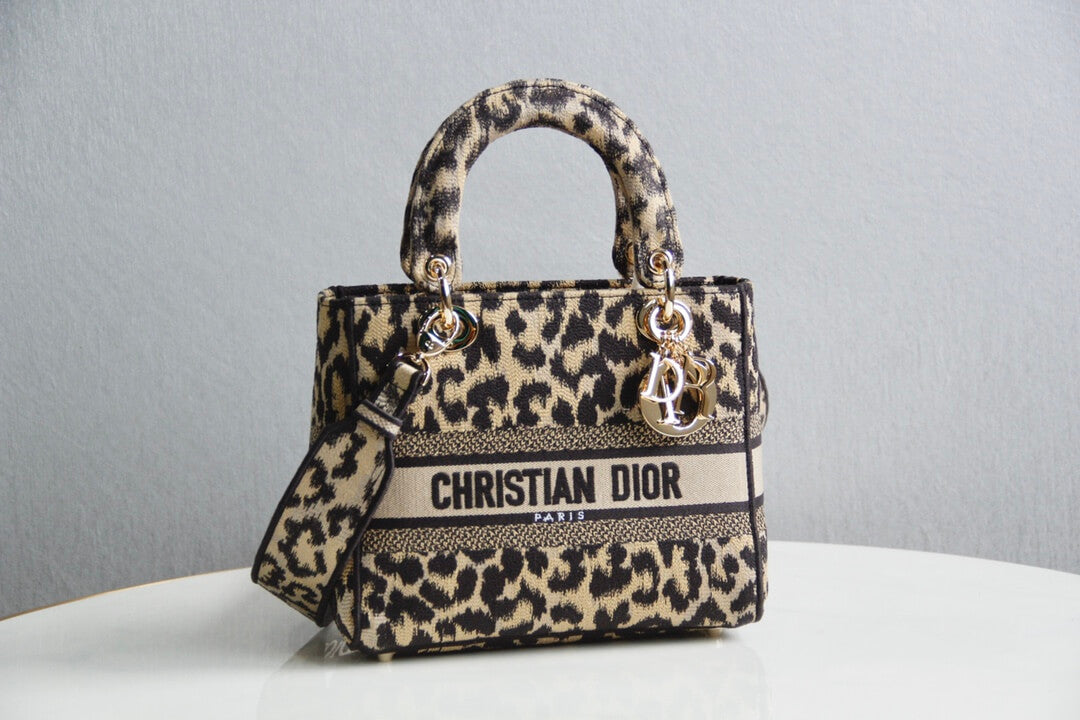 DO 44532 Lady D-Lite Handbag shoulder bag cross body bags mini 17cm 24cm Leopard Print light yellow