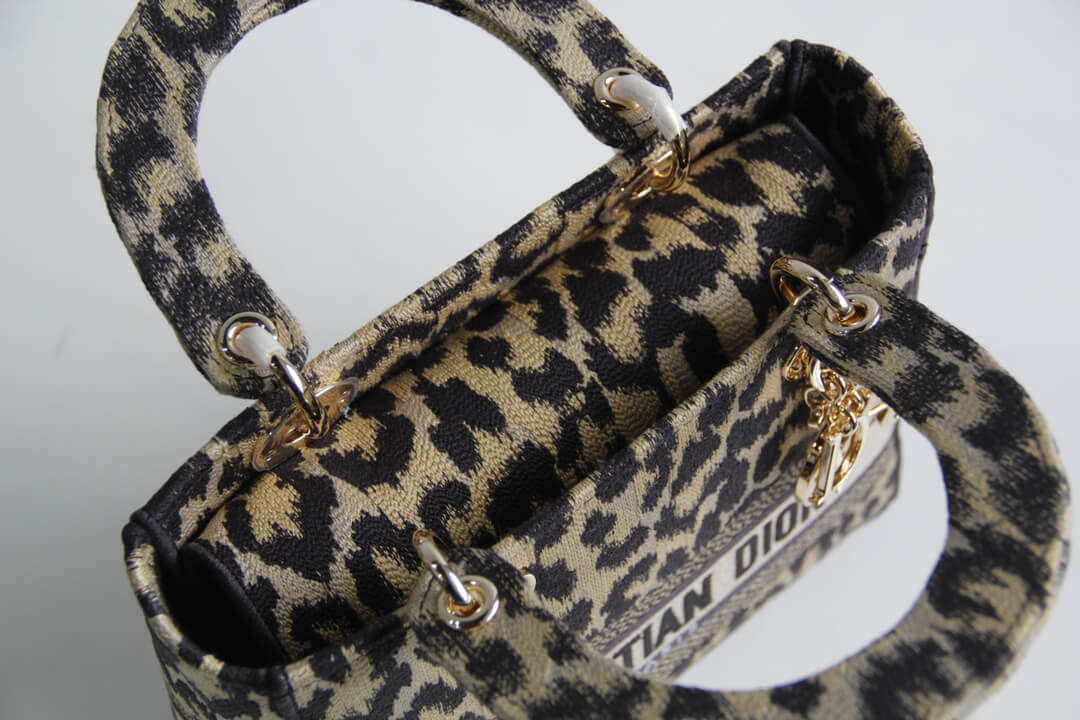 DO 44532 Lady D-Lite Handbag shoulder bag cross body bags mini 17cm 24cm Leopard Print light yellow