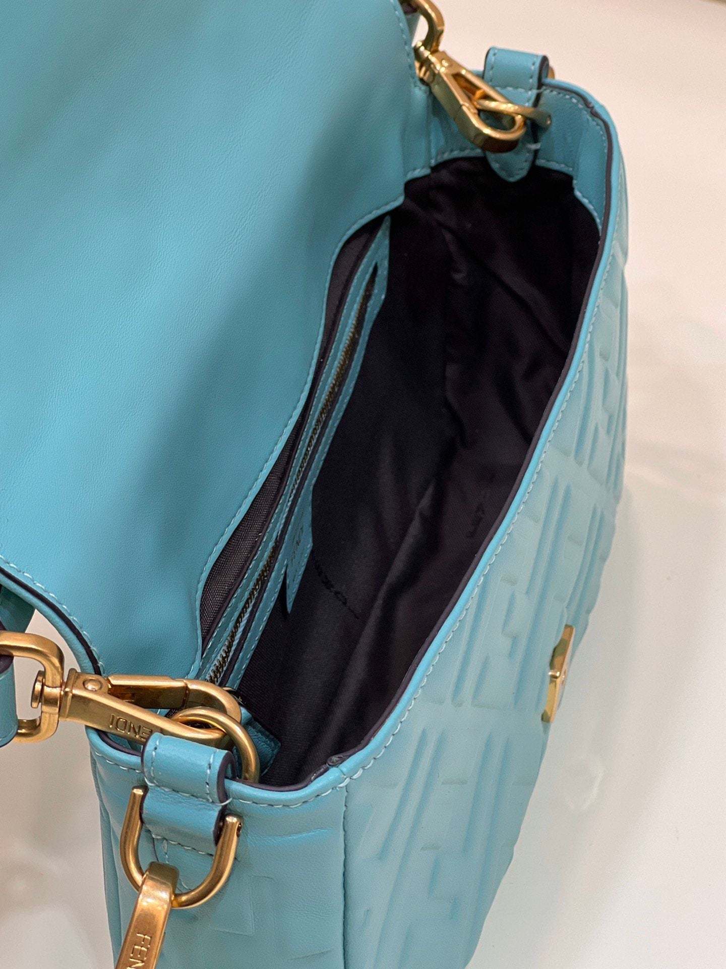 FI Baguette Teal For Women, Women’s Handbags, Shoulder And Crossbody Bags 10.6in/27cm FF 8BR600
