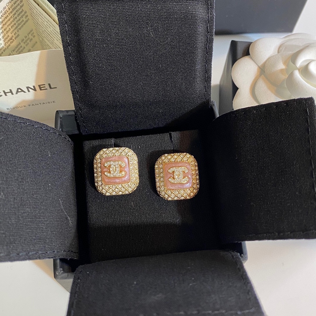 CC EARRINGS