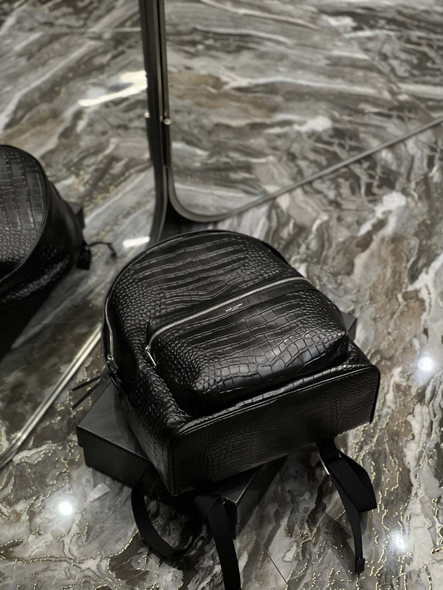 YSSL City Backpack Black For Women, Women’s Bags 16.1in/41cm YSL‎ 534967DZE2F1000