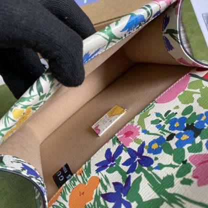 Caramew - GUKI Bags - 1945