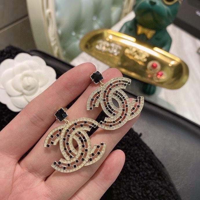 CC CC EARRINGS