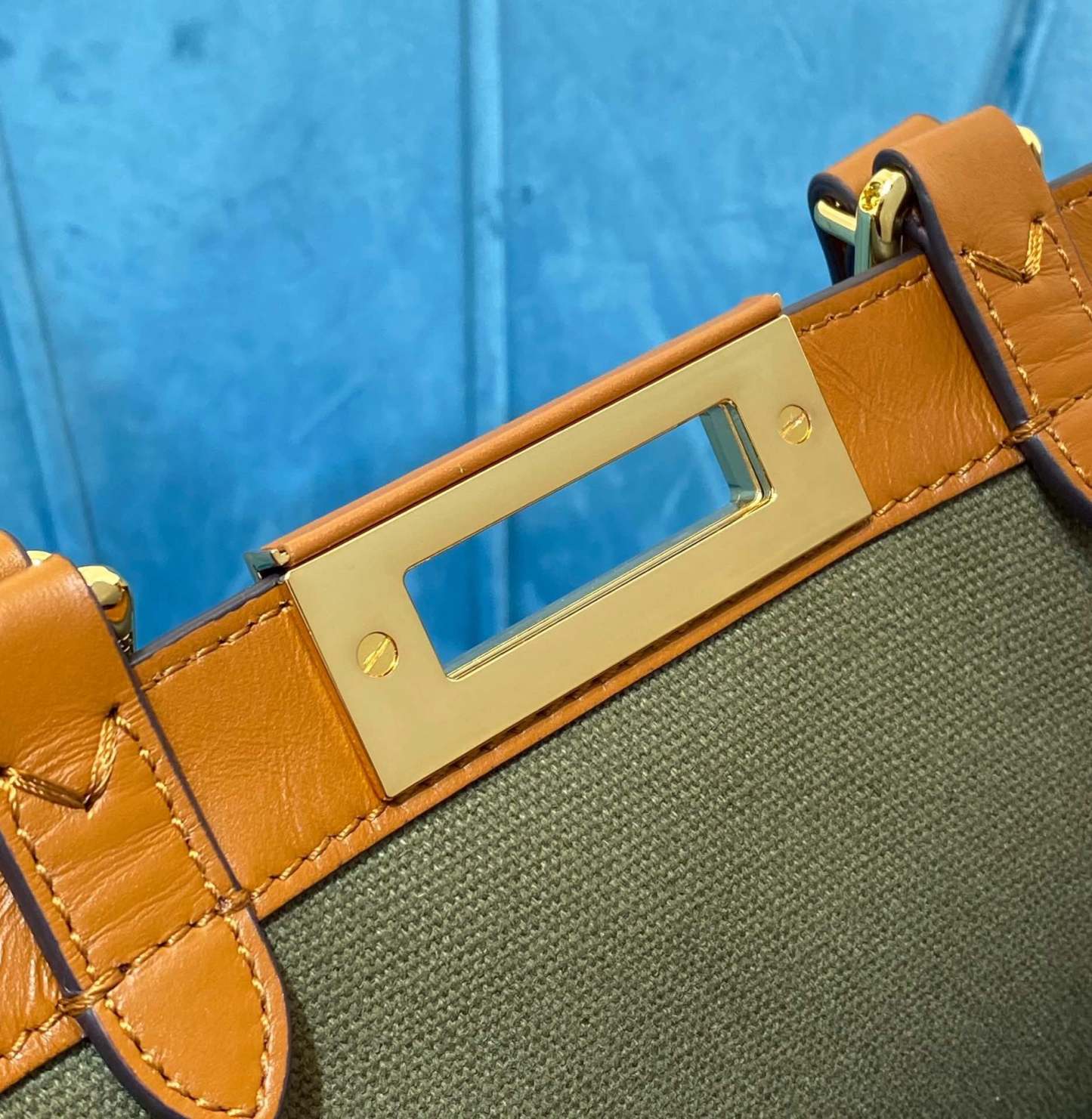 FI Peekaboo x Tote Bag Khaki For Women, Women’s Bags 15.7in/40cm FF 8BH374