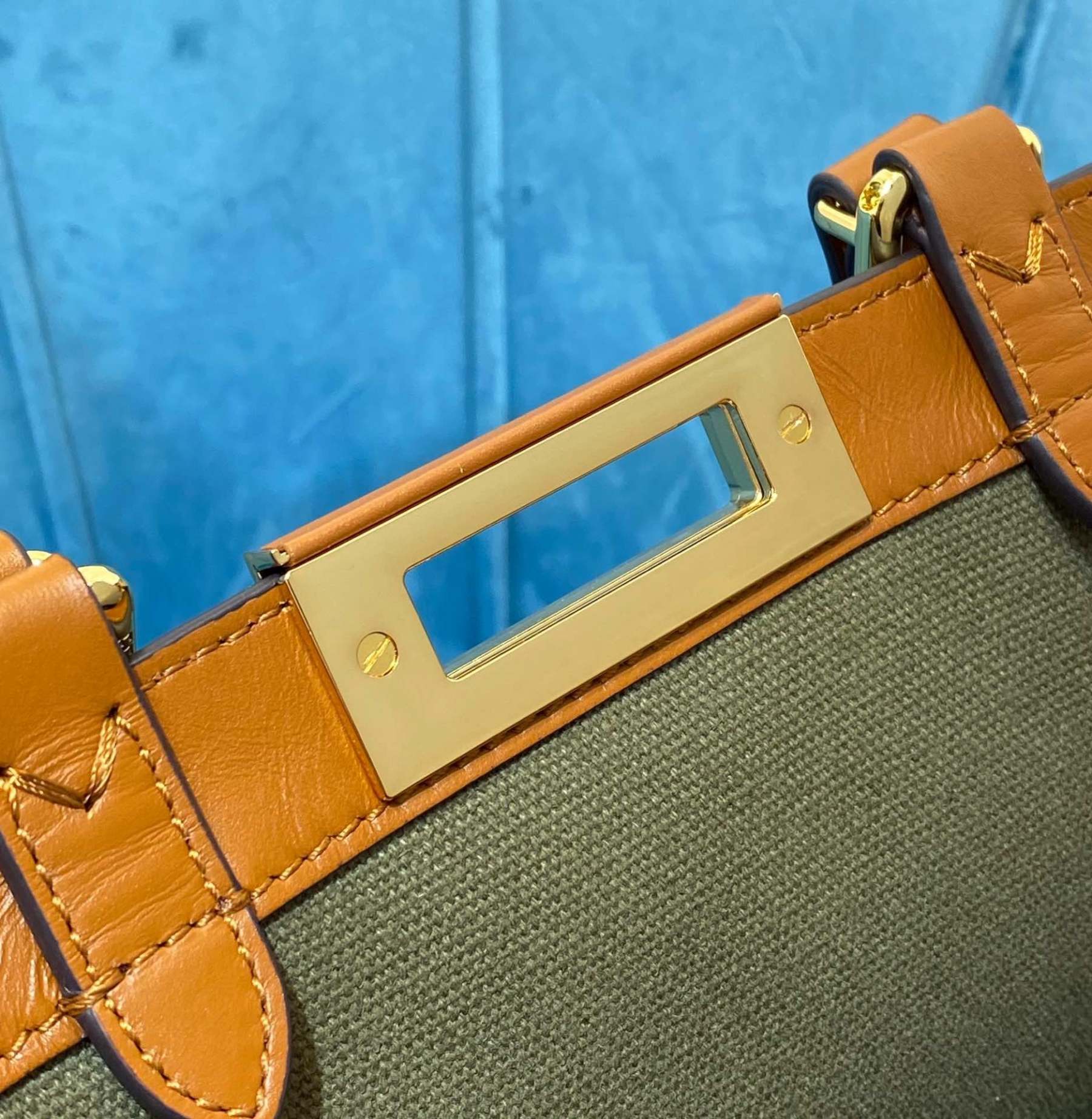 FI Peekaboo x Tote Bag Khaki For Women, Women’s Bags 15.7in/40cm FF 8BH374