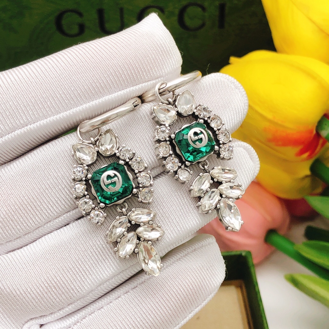 GG GG EARRINGS