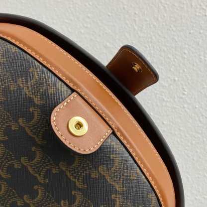 CE POUCH IN TRIOMPHE CANVAS AND CALFSKIN TAN 10J772EGL04LU