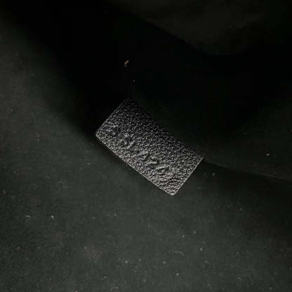 CE Medium Leandre Bag In Supple Black For Women 14in/35cm 197263DV7.38NO
