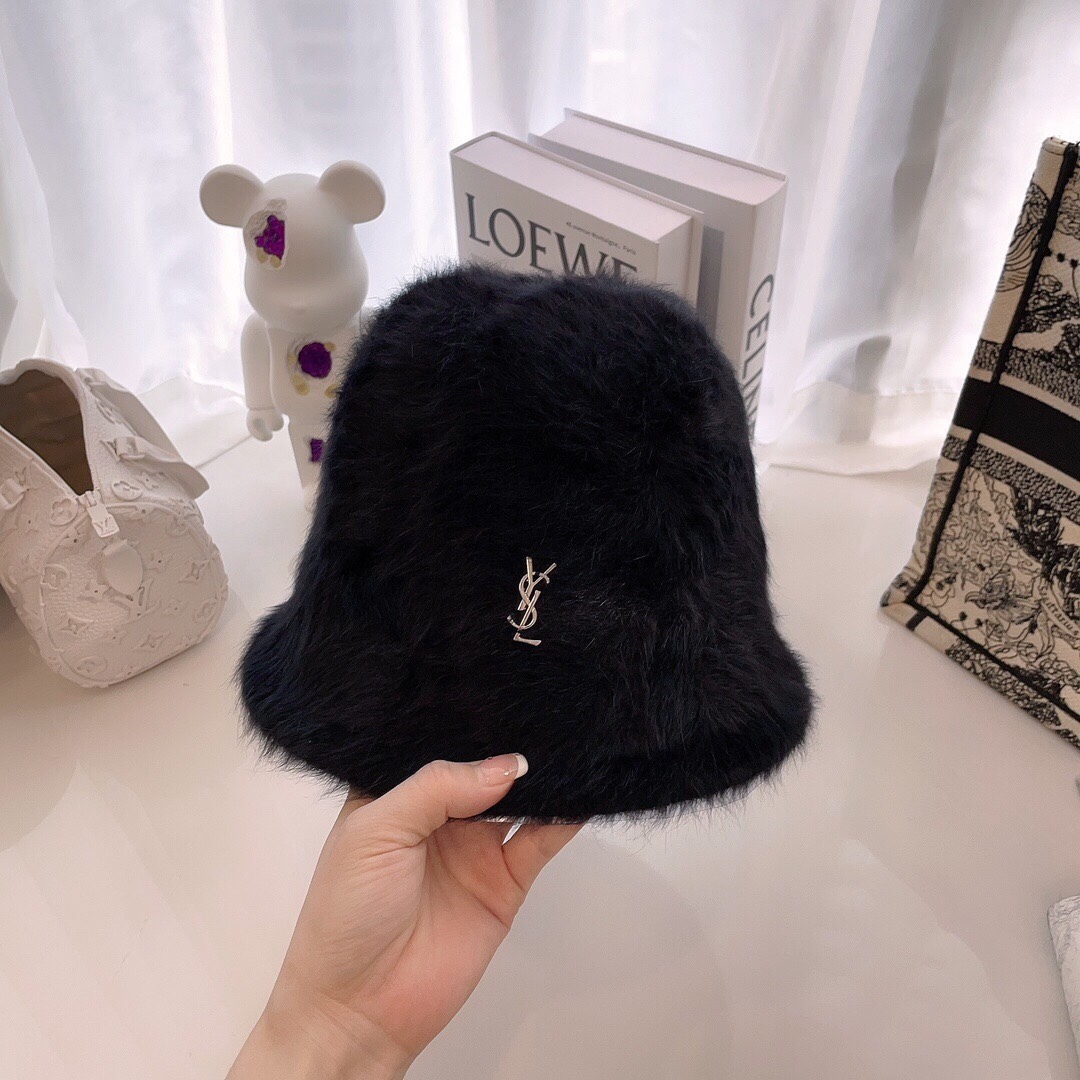 YSL FAUX FUR BUCKET HAT BLACK