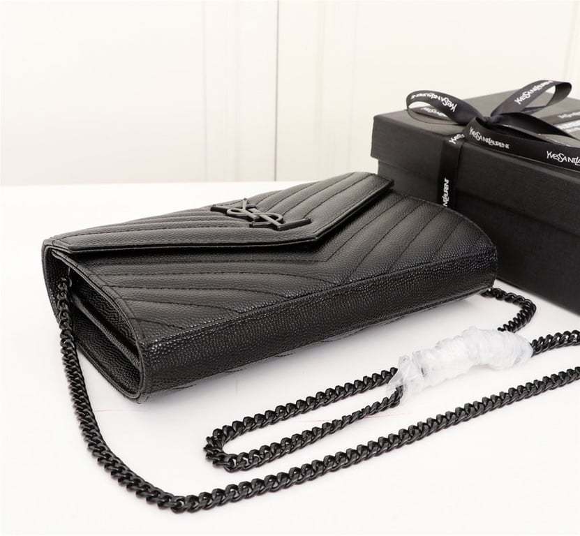 SAINT LAURENT CASSANDRE MATELASSE CHAIN WALLET IN GRAIN DE POUDRE EMBOSSED BLACK NOIR 22CM