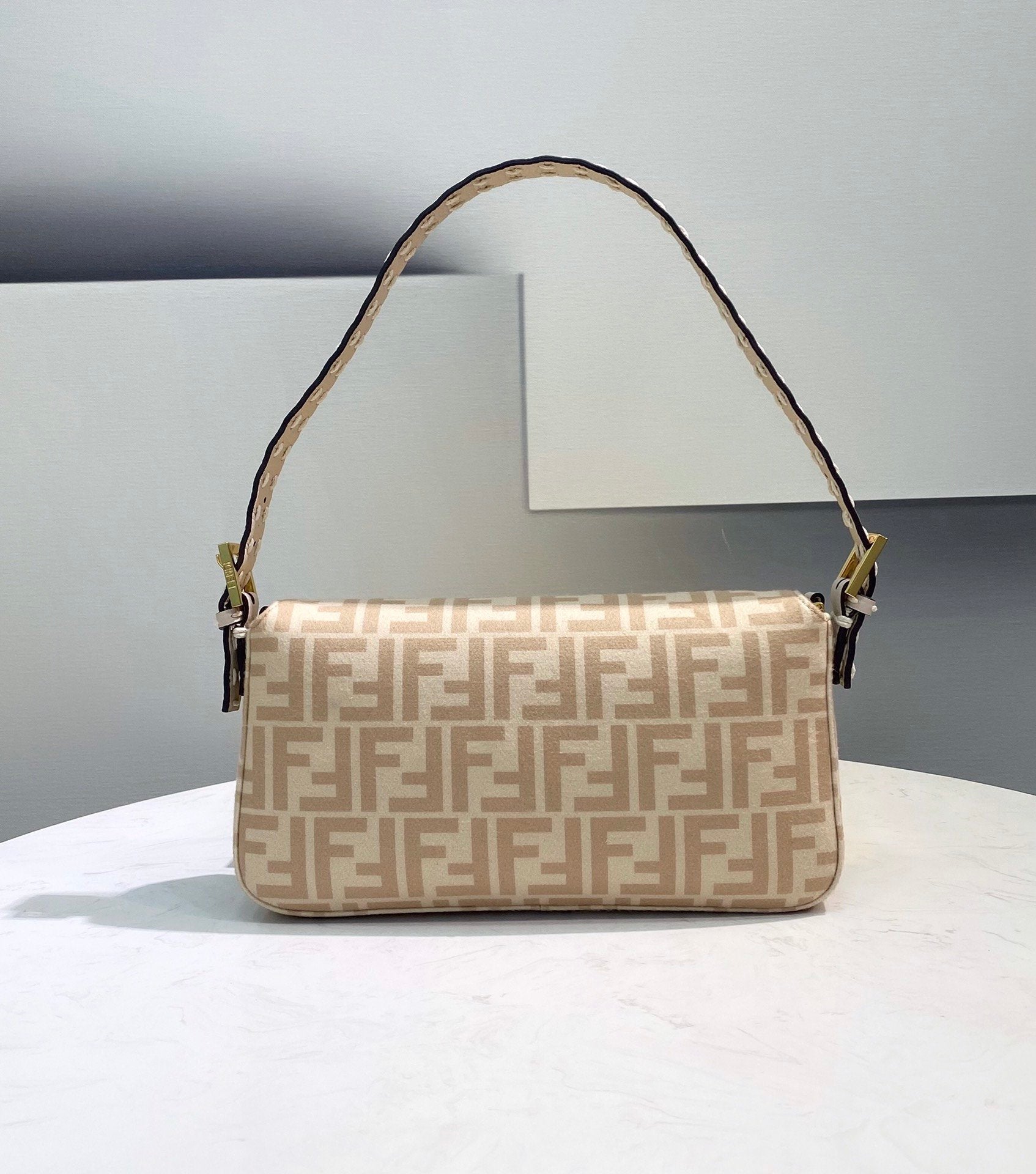 FI Baguette 1997 Wool Bag Beige For Women, Women’s Handbags, Shoulder Bags 10.6in/27cm FF 8BR792