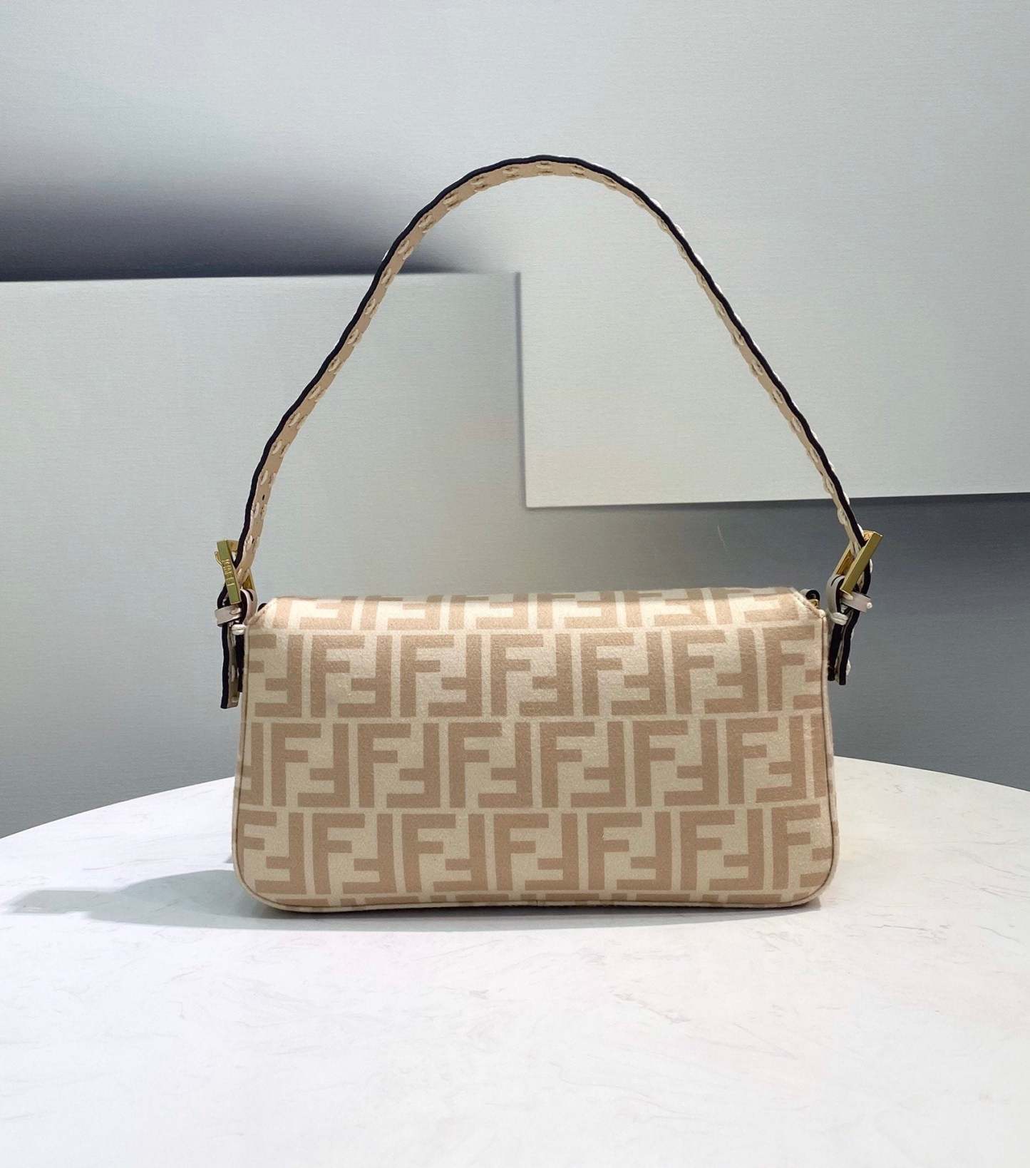 FI Baguette 1997 Wool Bag Beige For Women, Women’s Handbags, Shoulder Bags 10.6in/27cm FF 8BR792