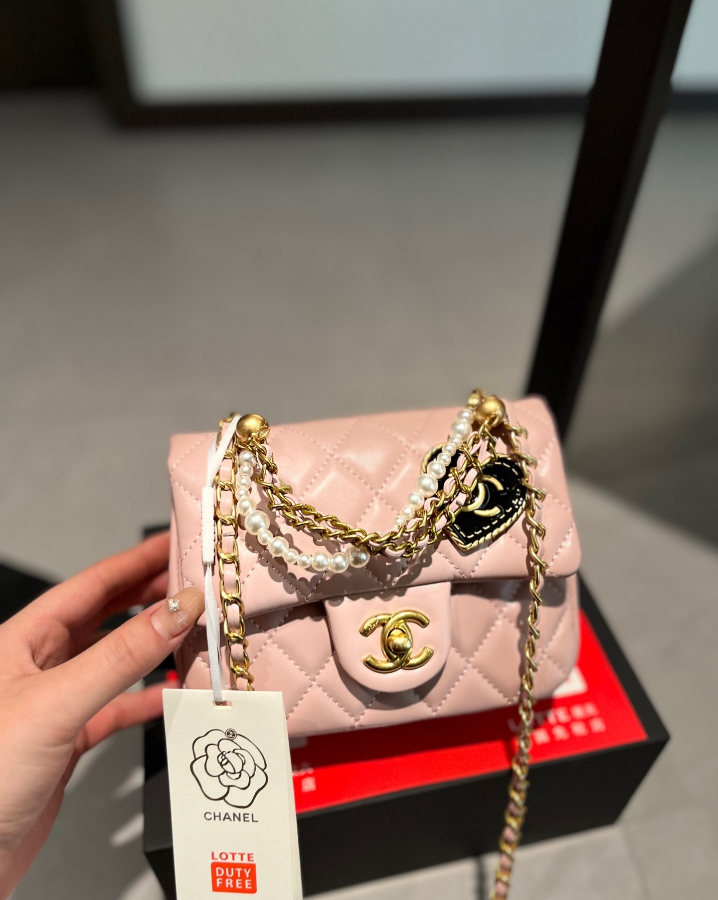 CC MINI FLAP BAG PINK 17CM AS4385