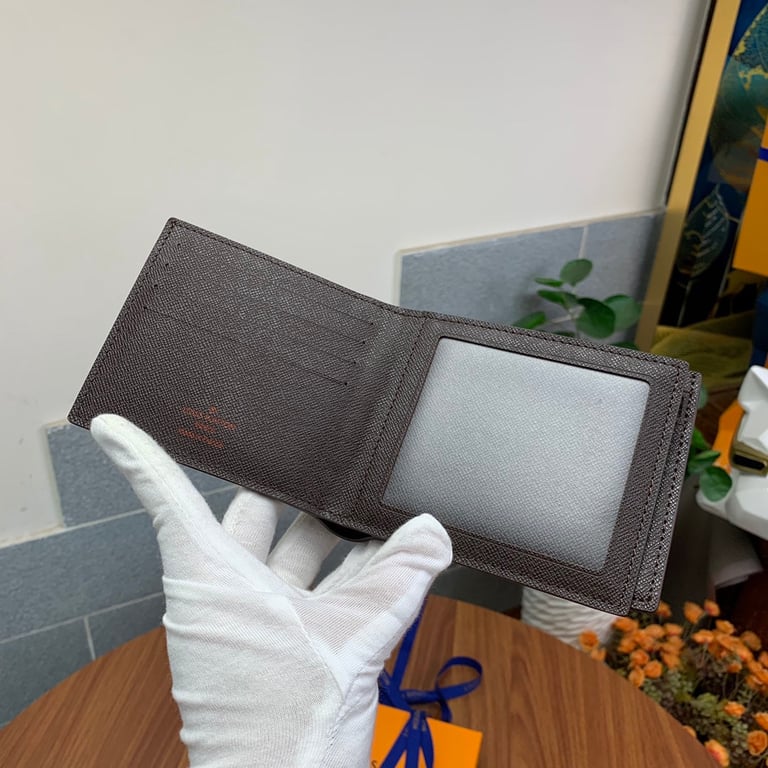 LOUIS VUITTON DAMIER BROWN COATED CANVAS 11CM N60053