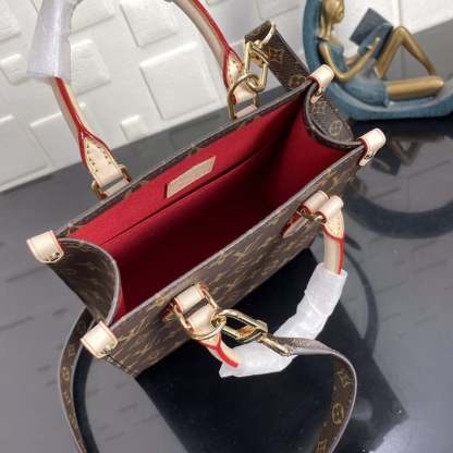 LUV SAC PLAT BB 22CM