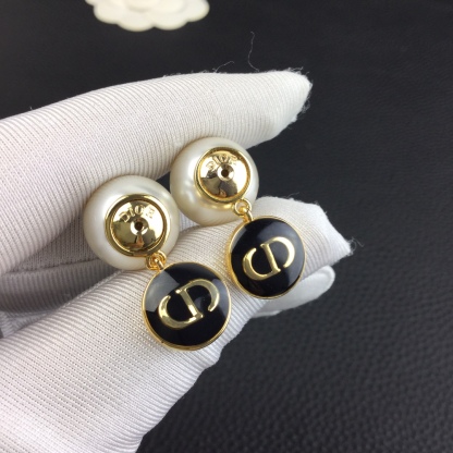 DOR EARRINGS