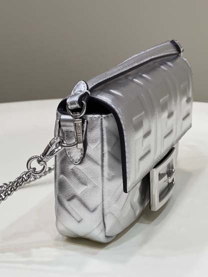 FI Baguette Silver For Women, Women&#8217;s Handbags, Shoulder And Crossbody Bags 7.5in/19cm FF 8BS017