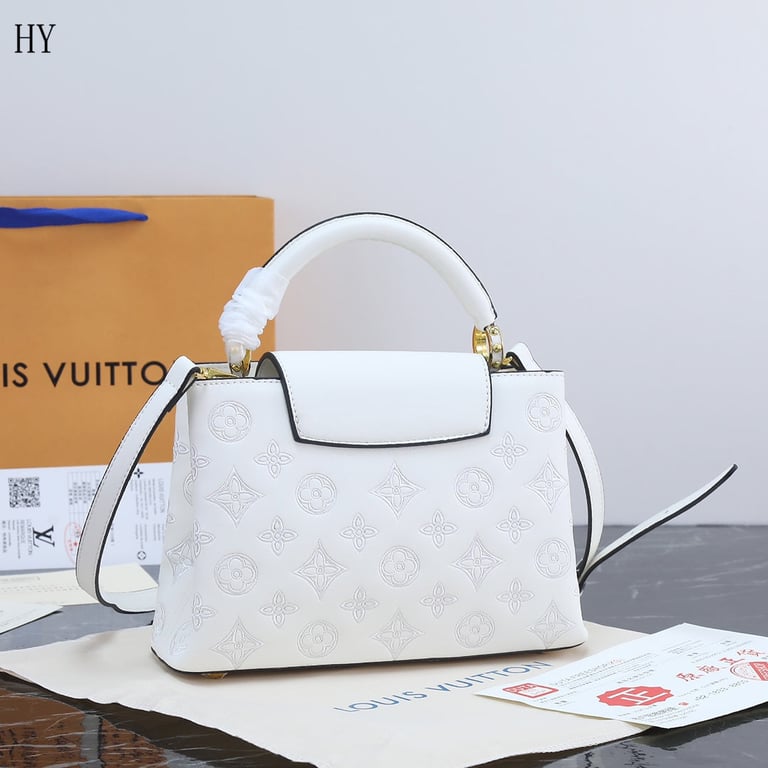 LUV CAPUCINES WHITE 27CM