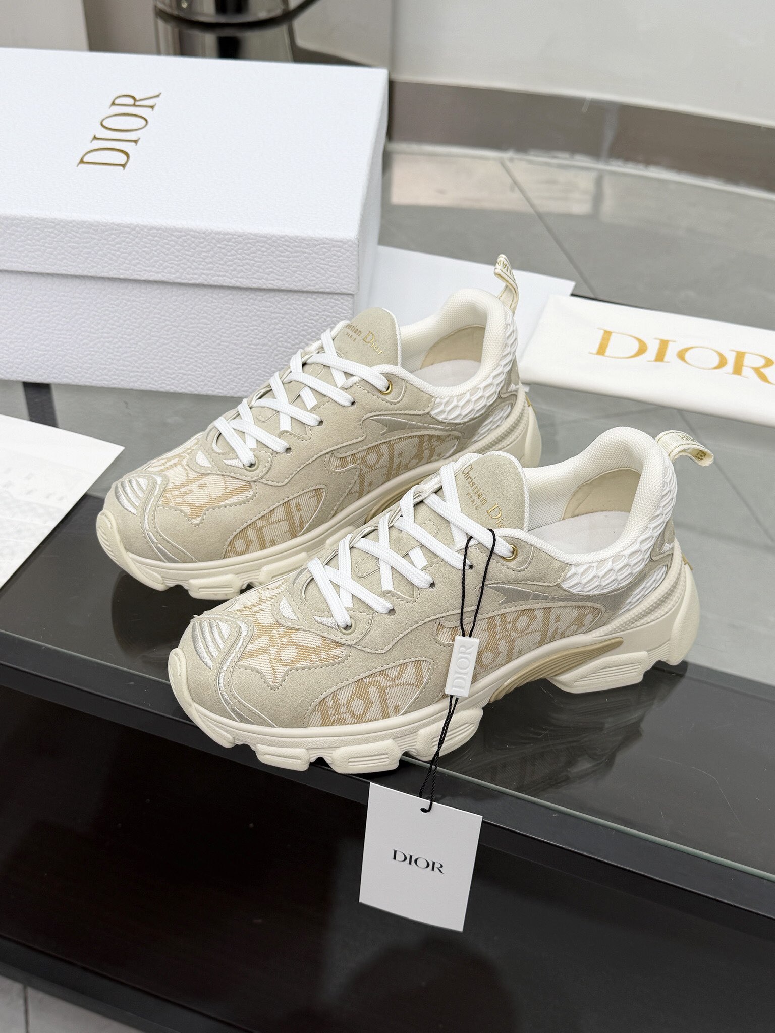 LV shoe - Christina Christofaki - 1212