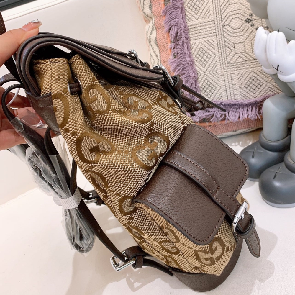 GG JUMBO GG BACKPACK BROWN 32CM ‎678829 UKMEG 2569