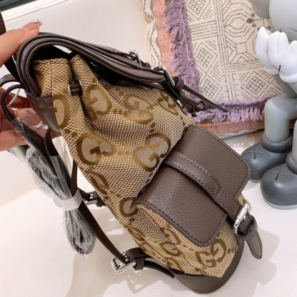 GG JUMBO GG BACKPACK BROWN 32CM ‎678829 UKMEG 2569