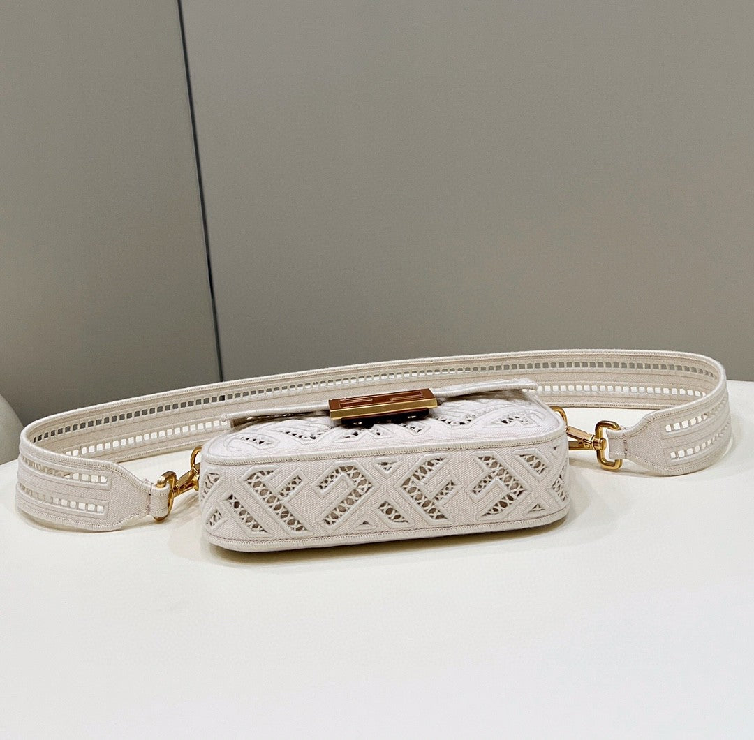 FI Baguette White with Embroidery Small Bag For Woman 21cm/8in