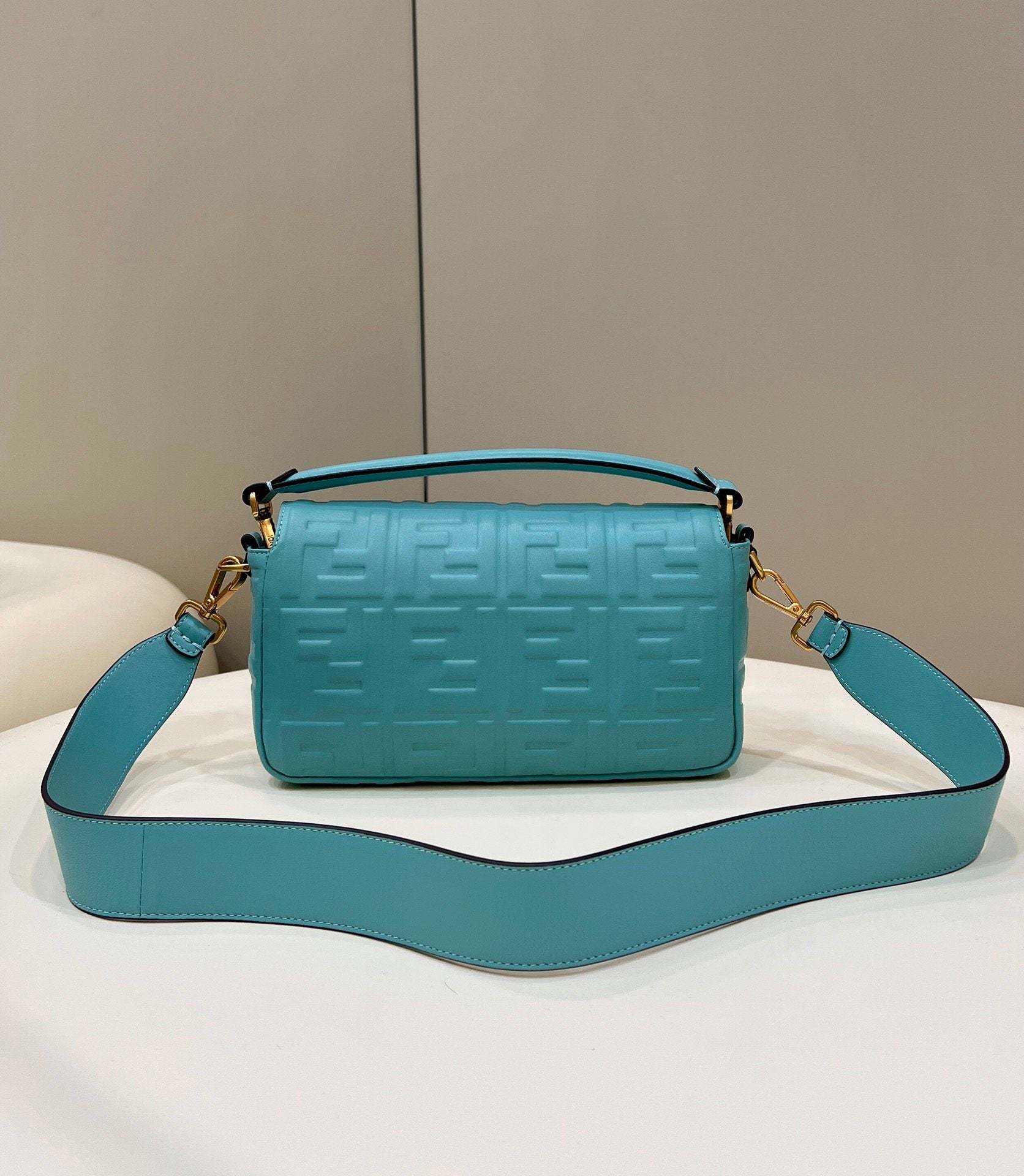 FI Baguette Teal For Women, Women’s Handbags, Shoulder And Crossbody Bags 10.6in/27cm FF 8BR600