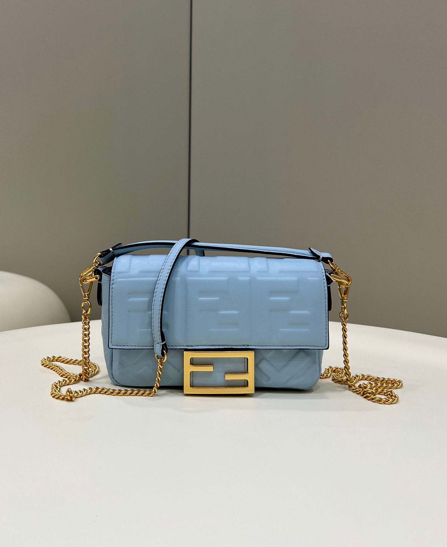 FI Baguette Blue For Women, Women’s Handbags, Shoulder And Crossbody Bags 7.5in/19cm FF 8BS017