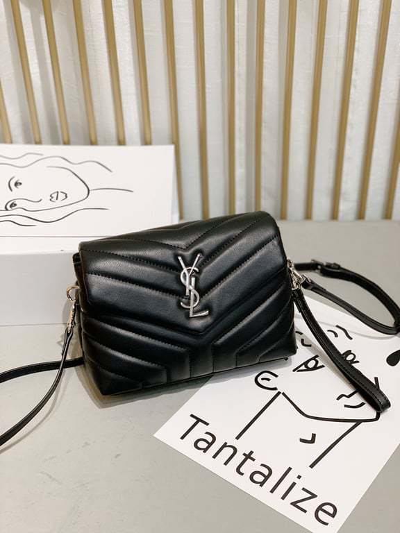 SAINT LAURENT LOULOU TOY STRAP BAG IN QUILTED Y LEATHER BLACK 20CM