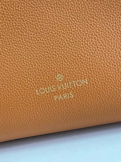 LUV 30CM MM BROWN ON MY SIDE