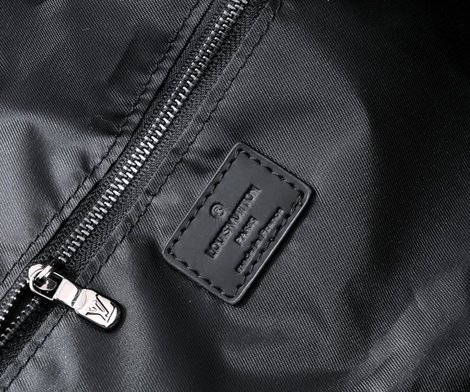 LUV MONOGRAM ECLIPSE KEEPPALL BANDOULIERE