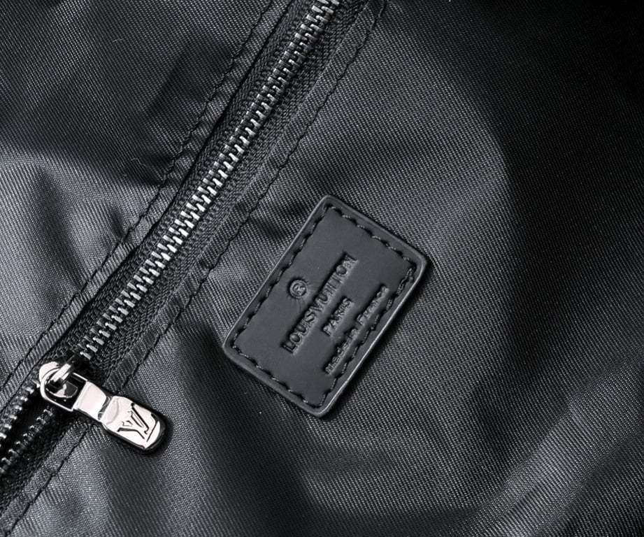 LUV MONOGRAM ECLIPSE KEEPPALL BANDOULIERE