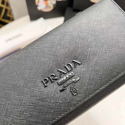 PR SAFFIANO MONOCHROME FLAP LONG WALLET FULL BLACK 19CM 1MH132 ZLP F061H