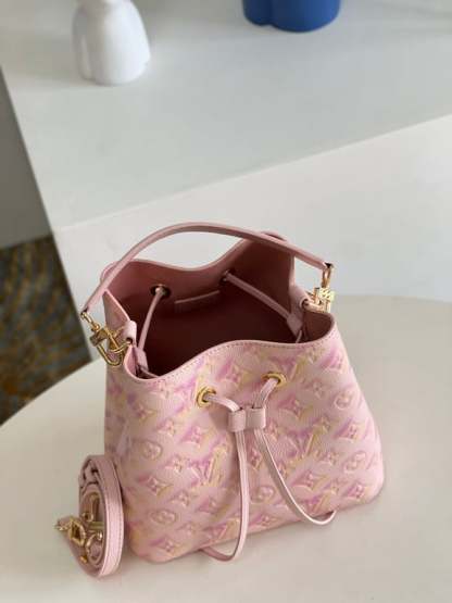 LUV NEONOE BB 20CM PINK
