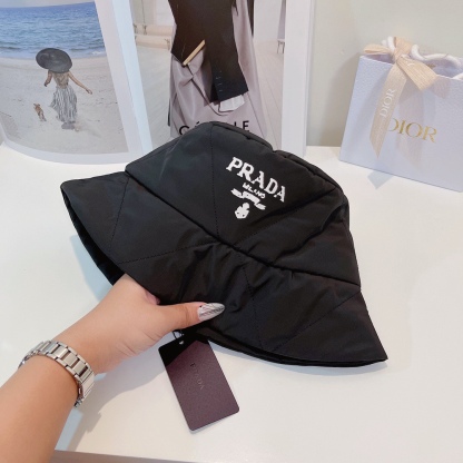 PD PADDED RENYLON BUCKET HAT BLACK