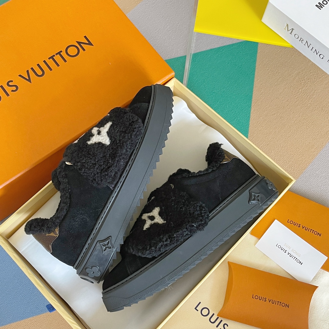 LUV WOMEN’S TIME OUT SNEAKER BLACK