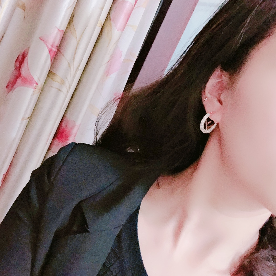 FD LOGO EARRINGS