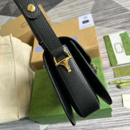 GC MESSEENGER BAG BLACK 602204