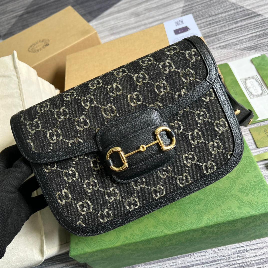 GC MESSEENGER BAG BLACK 602204