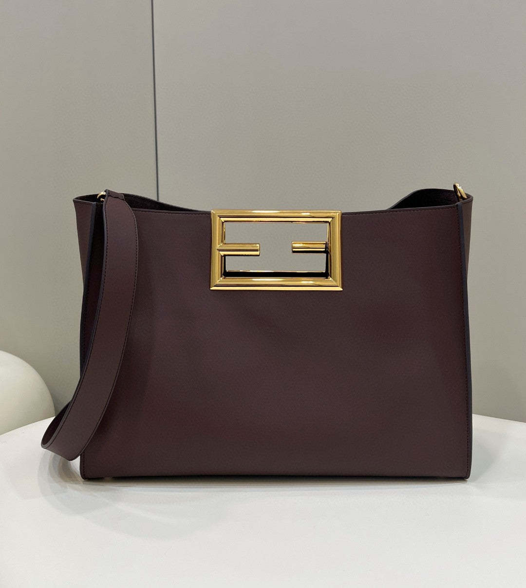 FI Way Medium Dark Grey Bag For Woman 29.5cm/11.5in