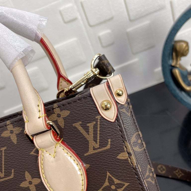 LUV SAC PLAT BB 22CM