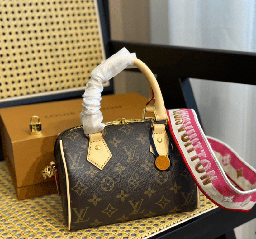 LUV SPEEDY BANDOULIERE 20 FUCHSIA