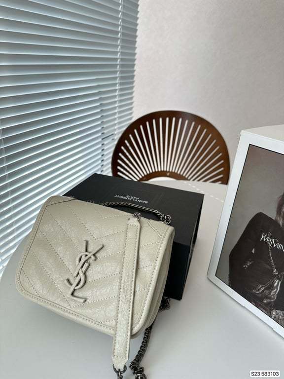 SAINT LAURENT NIKI VINTAGE LEATHER CHAIN WALLET CREAM 19CM