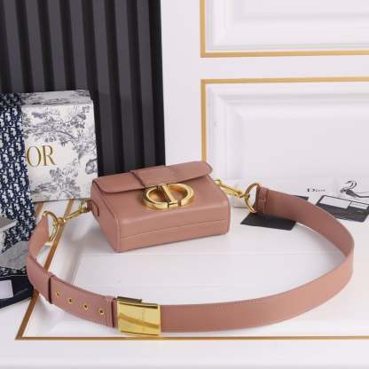 DIR 30 MONTAIGNE MICRO BAG ROSE DES VENTS 17CM