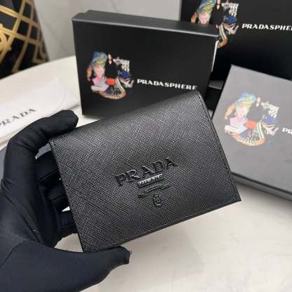 PR SAFFIANO MONOCHROME FLAP SMALL WALLET FULL BLACK 10CM 1MV204 QWA F0002