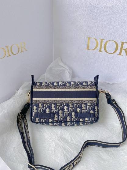 DI Small DYORCAMP Bag Blue Oblique Embroidery, Blue Handbags, Shoulder Bags, Crossbody Bags, 23cm CD M1241ORIW_M928